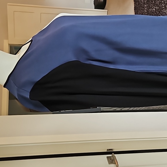 EUC Size medium Zara Woman Top - Picture 2 of 5